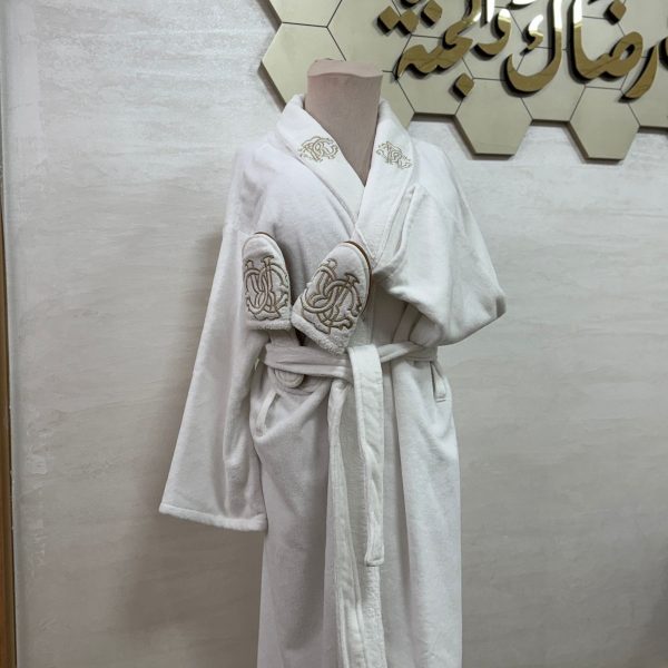 ENSEMBLE DE BAIN LUXE AVEC PEIGNOIR ET CHAUSSONS CONFORT PREMIUM